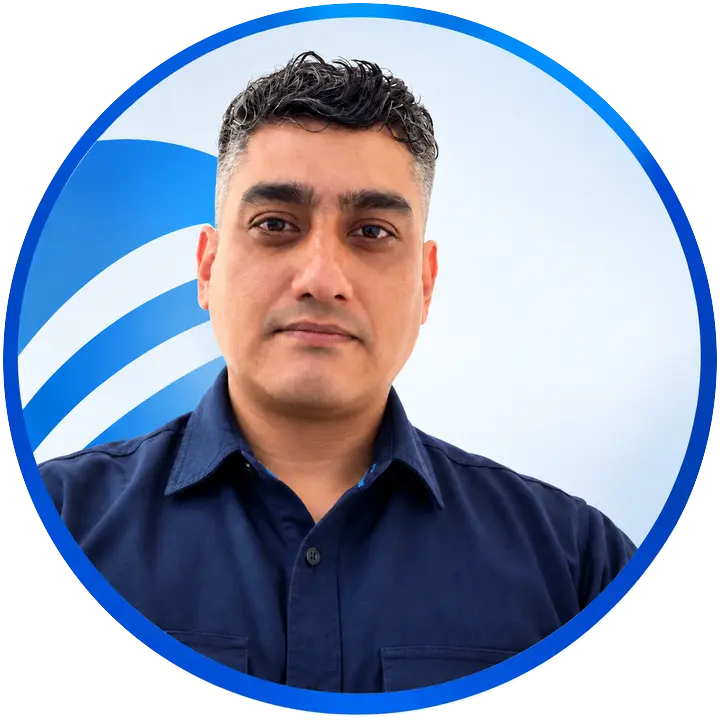 Jorge Cruz Pérez, professional headshot